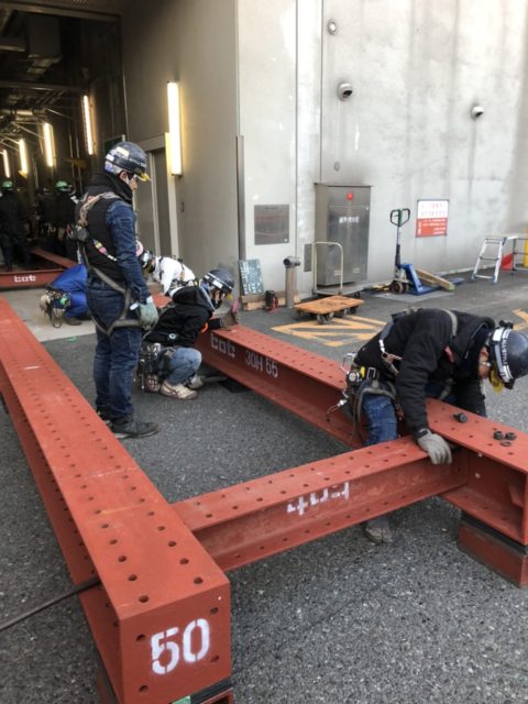 運搬用レール組み