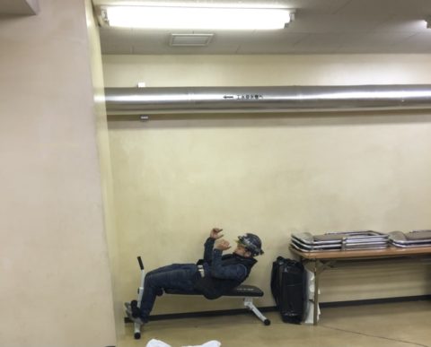 休憩中に筋トレ❕